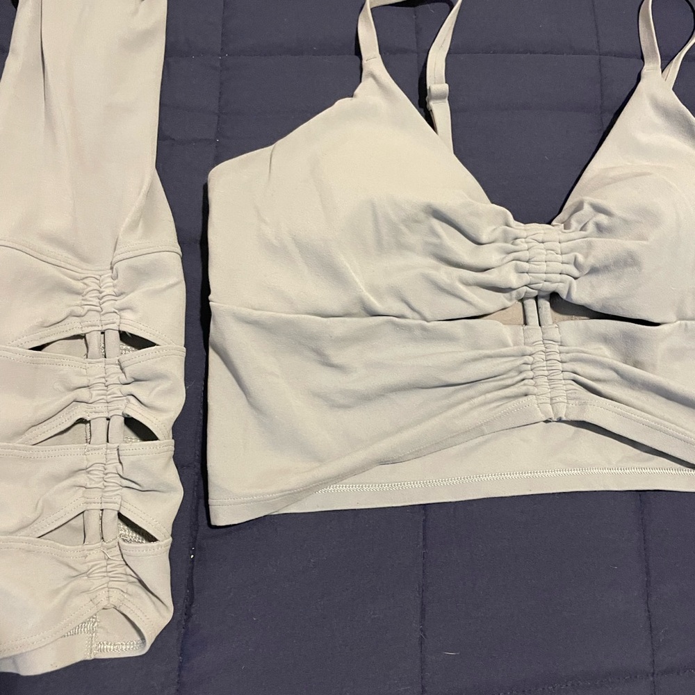 Athleta matching set Leggings sports Bra Top
